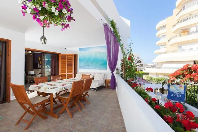 Apartment Complex Ocean Park II location